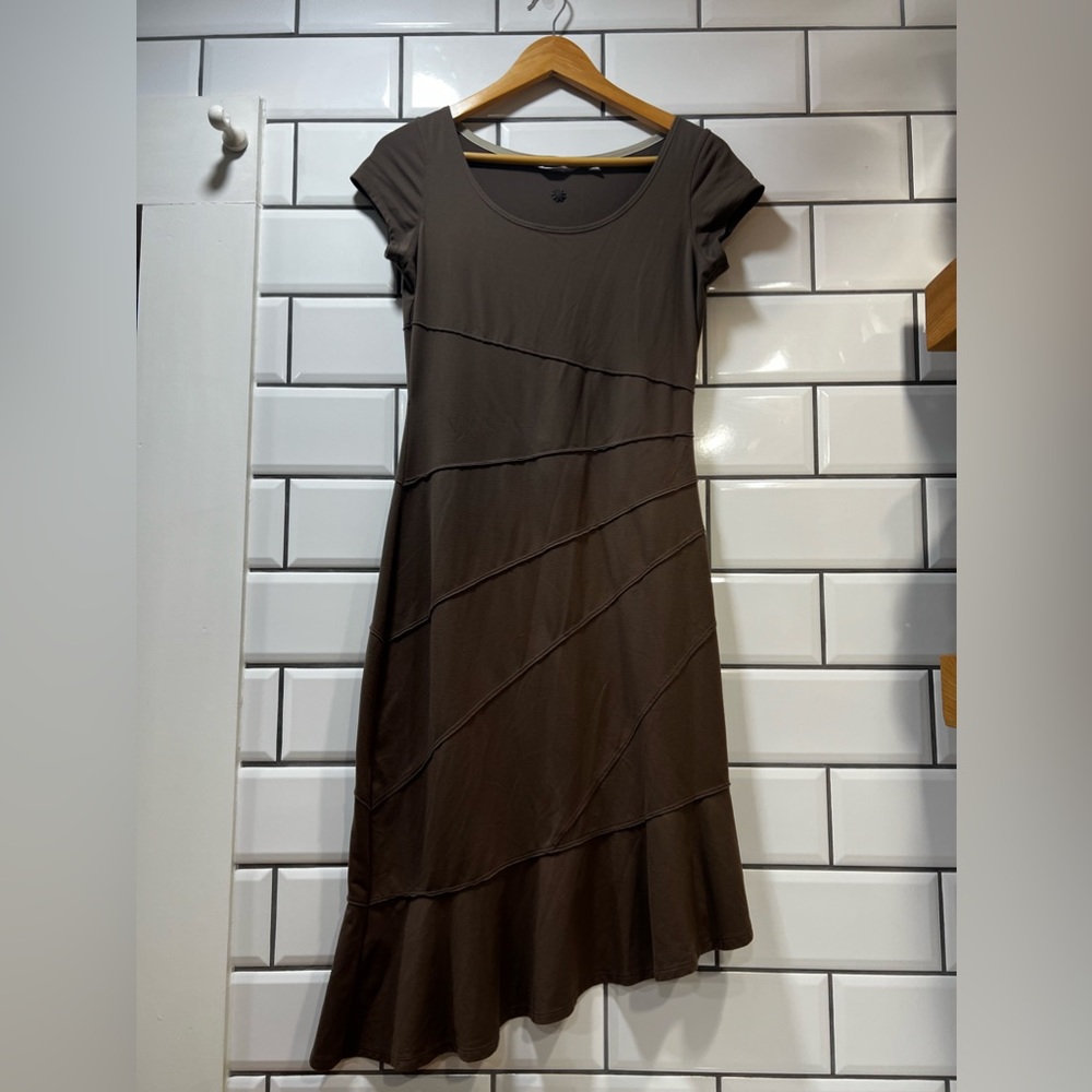 Athleta Crescendo Asymmetrical Midi Ruffle Dress